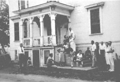 Gathering in front II