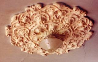 Front parlor medallion, 1975