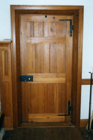 Reproduced side door