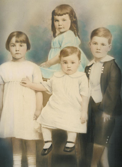 Viccellio children Martha Elizabeth, Nancy Blair, Robert Fletcher, and Asa William,Jr.
